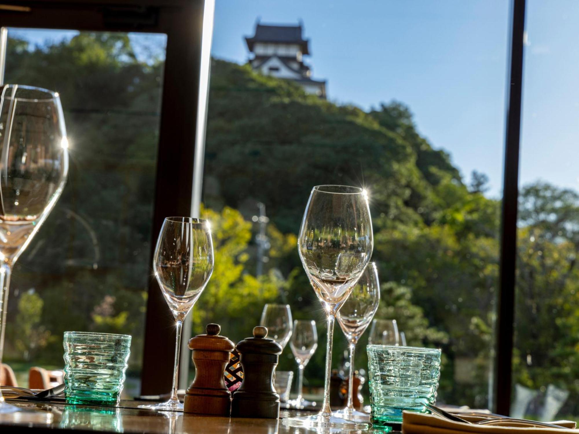 Hotel Indigo Inuyama Urakuen Garden By Ihg Buitenkant foto